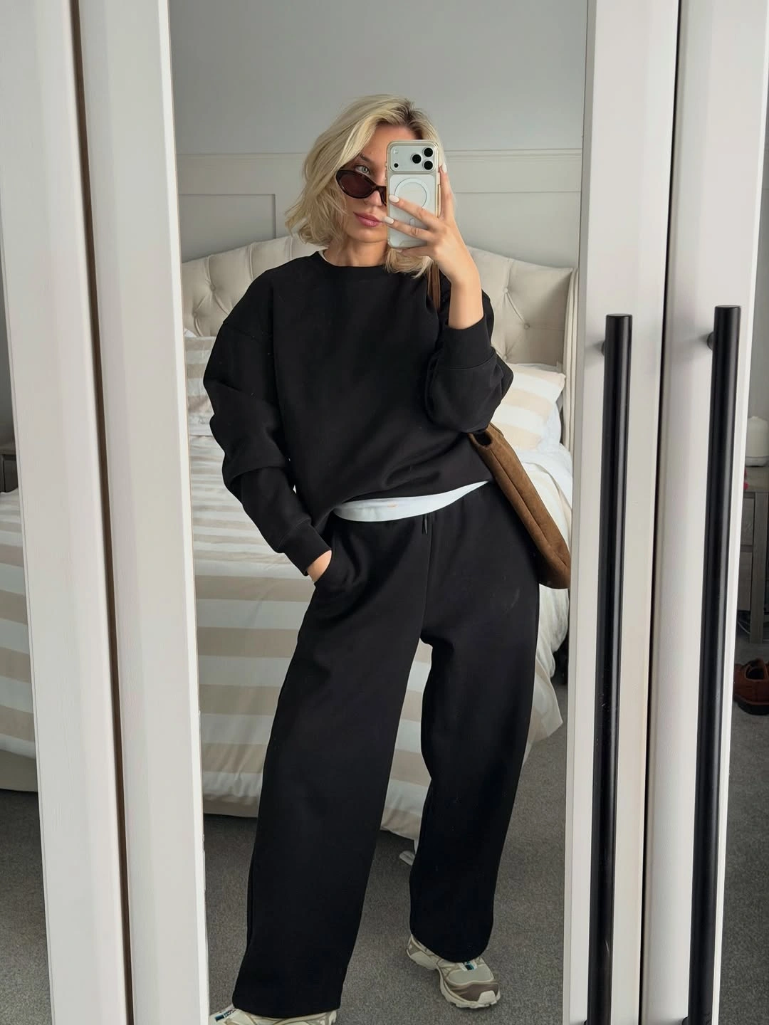 comfy fall outfits 2026 Minimal Black Loungewear That Always Looks Expensive
