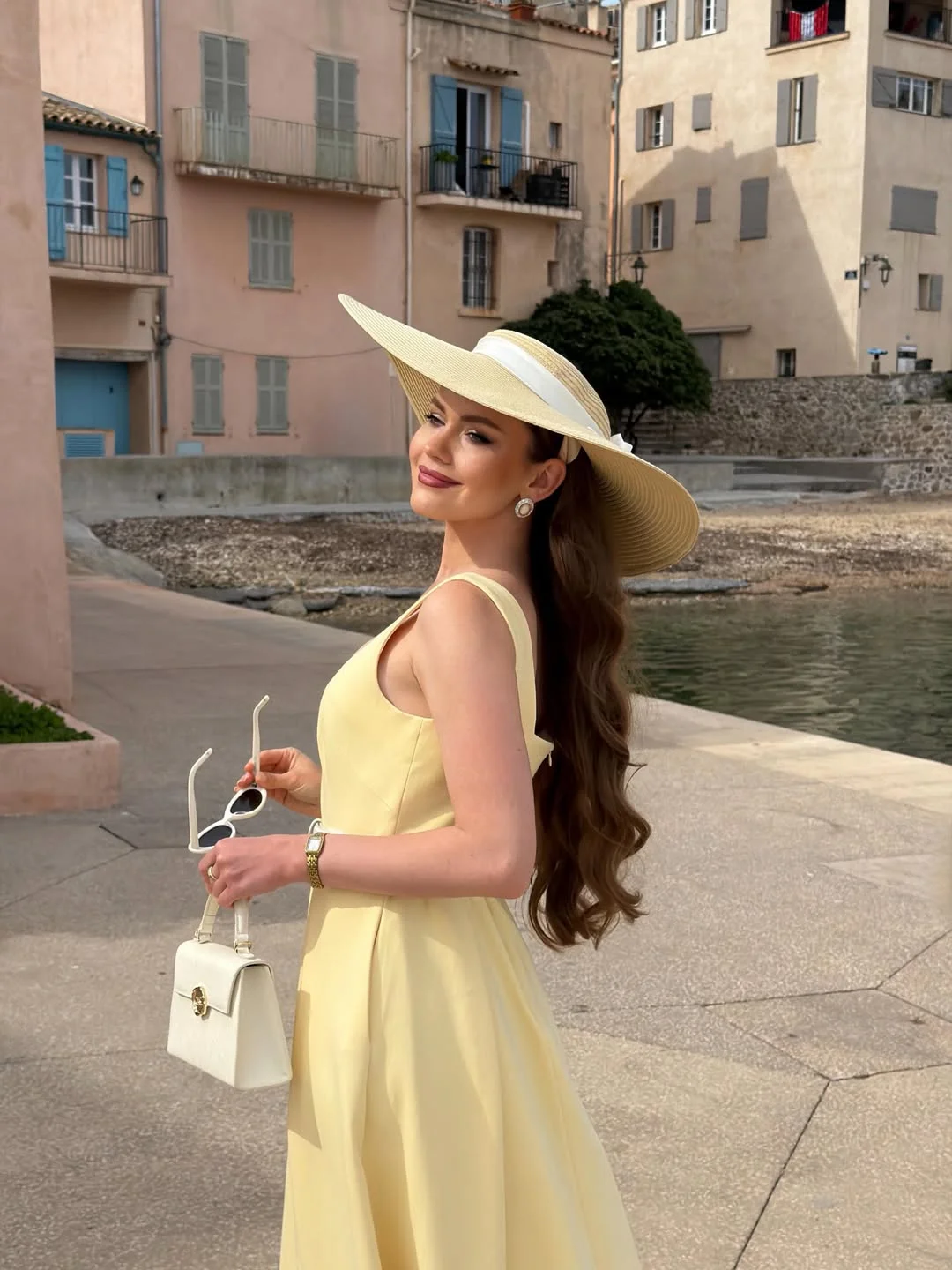 Early summer outfits 2026 Soft Yellow Dresses and Romantic Riviera Styling