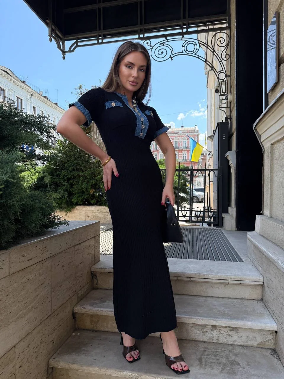 Early summer outfits 2026 Dark Feminine Maxi Dresses for Elegant Summer Nights