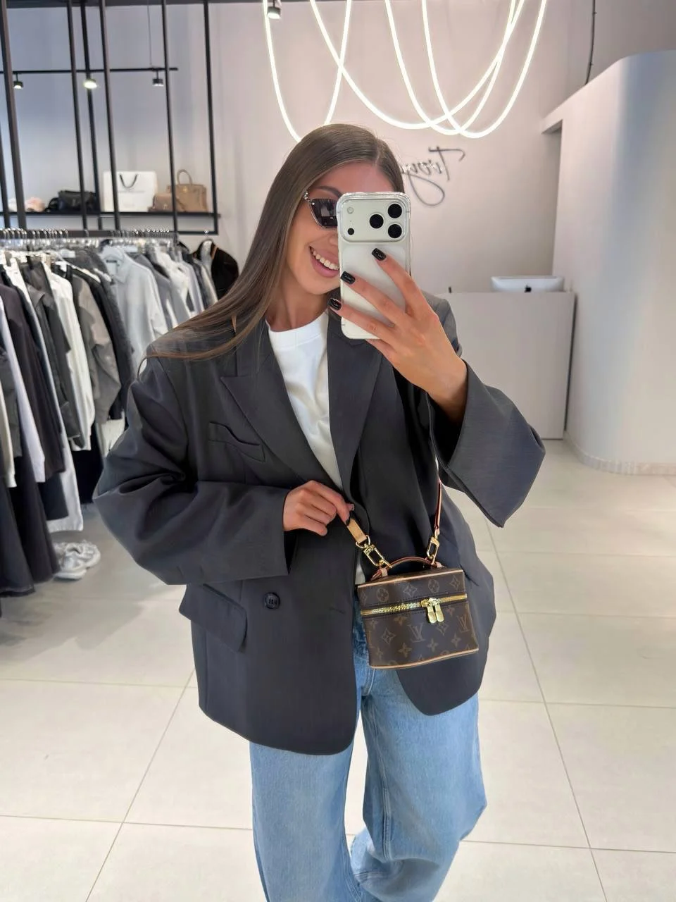 Fall blazer outfit inspo 2026 Oversized Grey Blazers and Everyday Denim That Never Miss