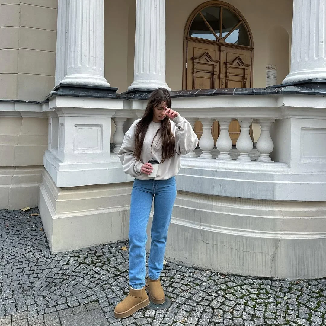 fall denim outfits for women 2026 Minimalist Denim And Neutral Knit Combinations For Everyday Fall