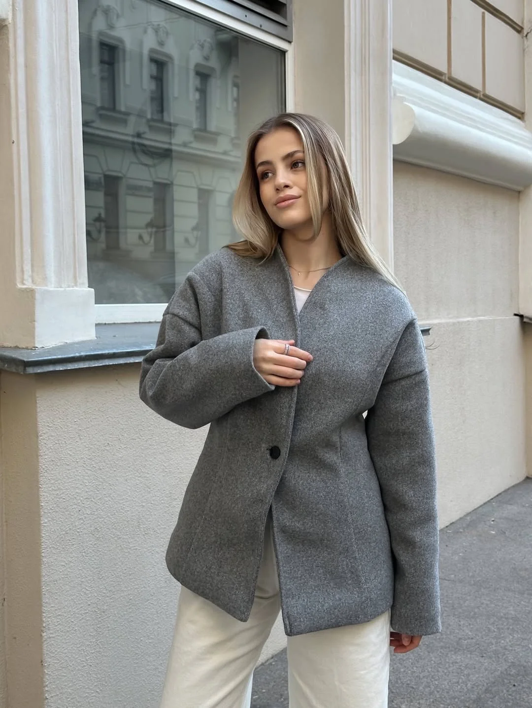 fall fashion inspiration 2026 The Minimalist Gray Coat Every Capsule Wardrobe Needs
