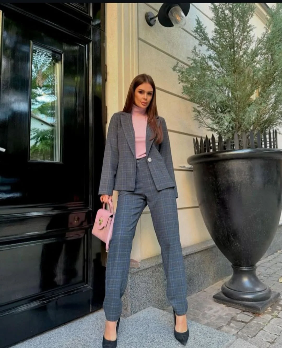 fall fashion inspiration 2026 The Modern Checked Suit With a Feminine Twist