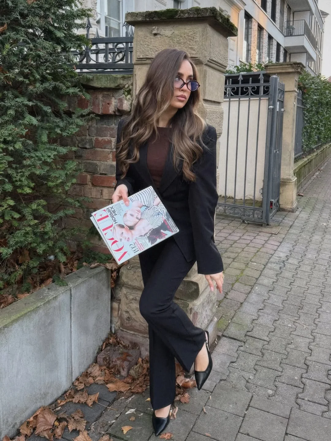 fall fashion inspiration 2026 The Sleek Black Suit That Never Goes Out of Style