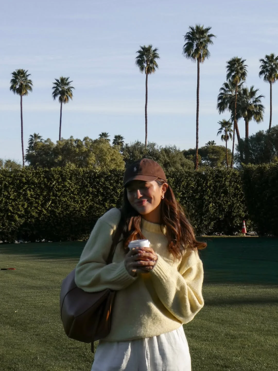 simple fall outfits 2026 Soft Knitwear for Sunny Autumn Mornings