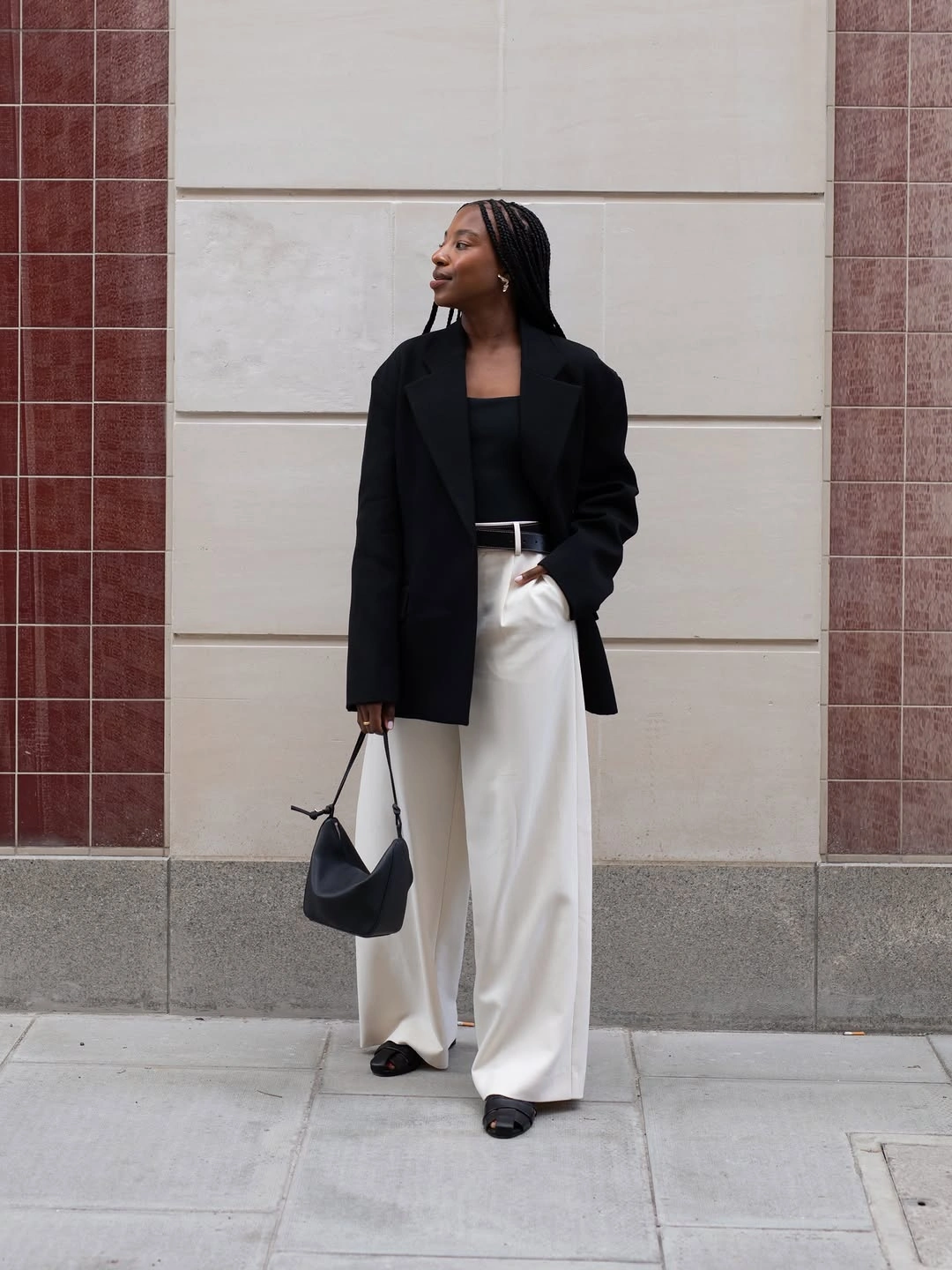 fall mom outfits 2026 Black and Ivory Combinations That Never Miss