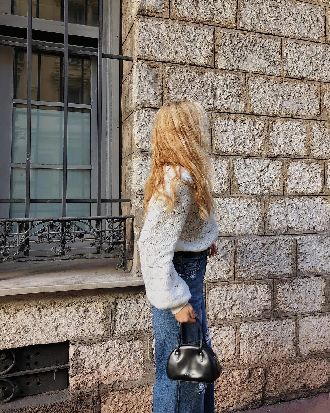 fall mom outfits 2026 Soft Cable Knits and Denim That Never Go Out of Style