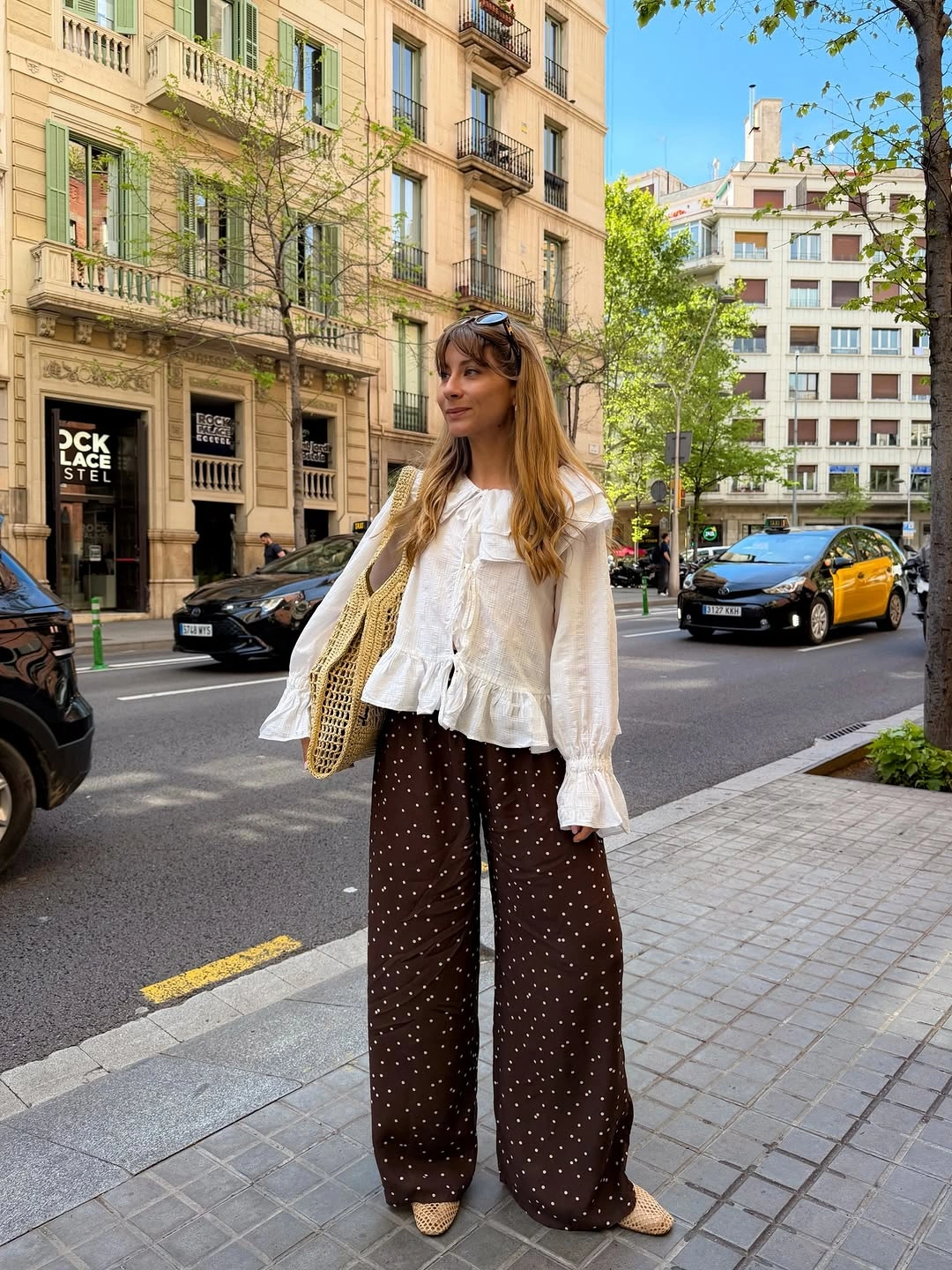 fall mom outfits 2026 Soft Romantic Pieces Meet Relaxed Everyday Comfort
