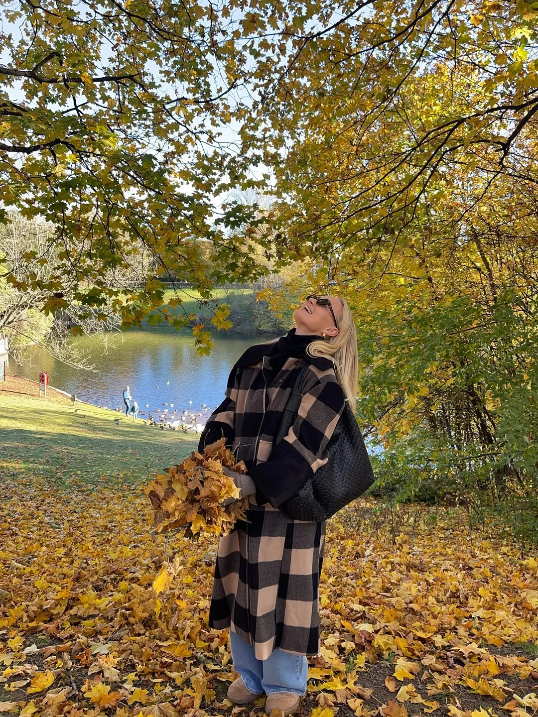 fall outfits with coat 2026 Checked Outerwear for Peak Autumn Atmosphere