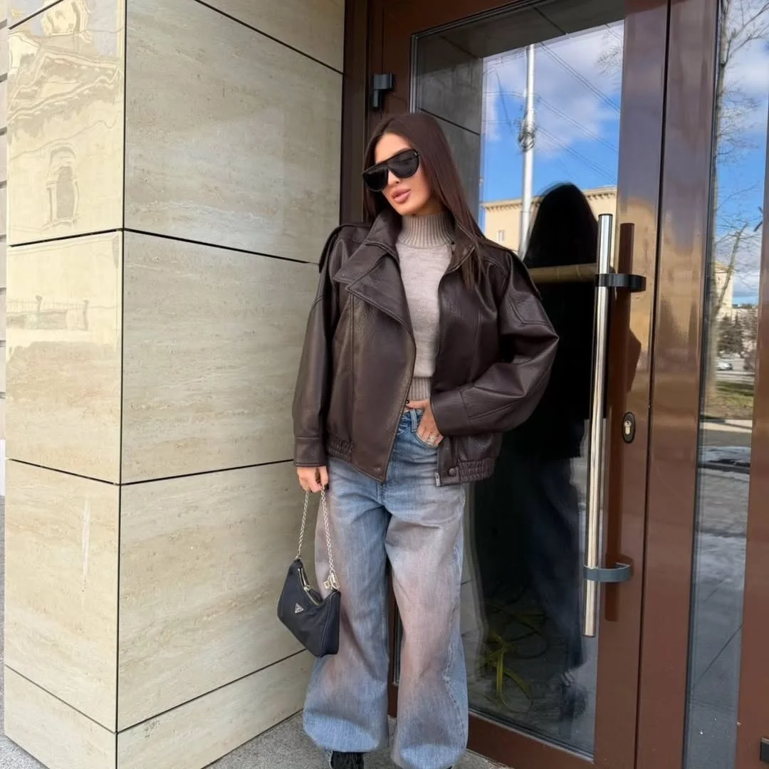 fall outfits with jeans 2026 Oversized Leather Jacket and Wide-Leg Jeans for an Elevated Autumn Look