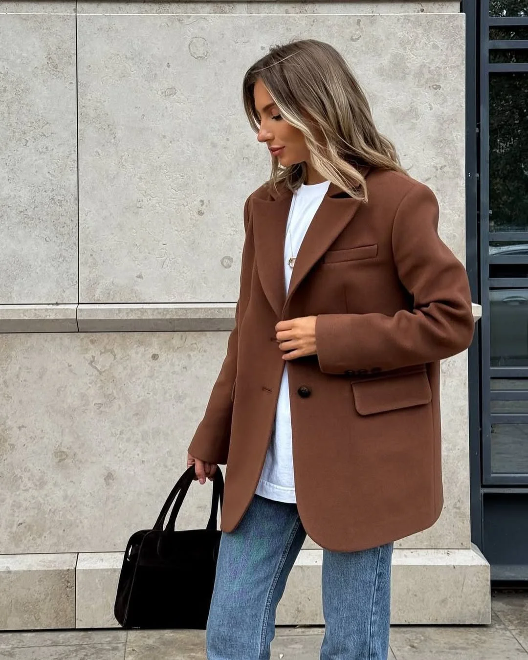 fall outfits with jeans 2026 Brown Blazer and Straight-Leg Jeans for Elevated Fall Dressing