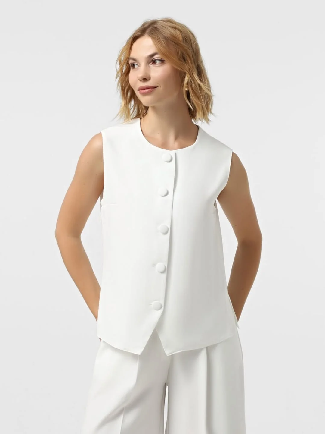 fall outfits with vests 2026 Elegant White Tailoring for a Fresh Fall Update