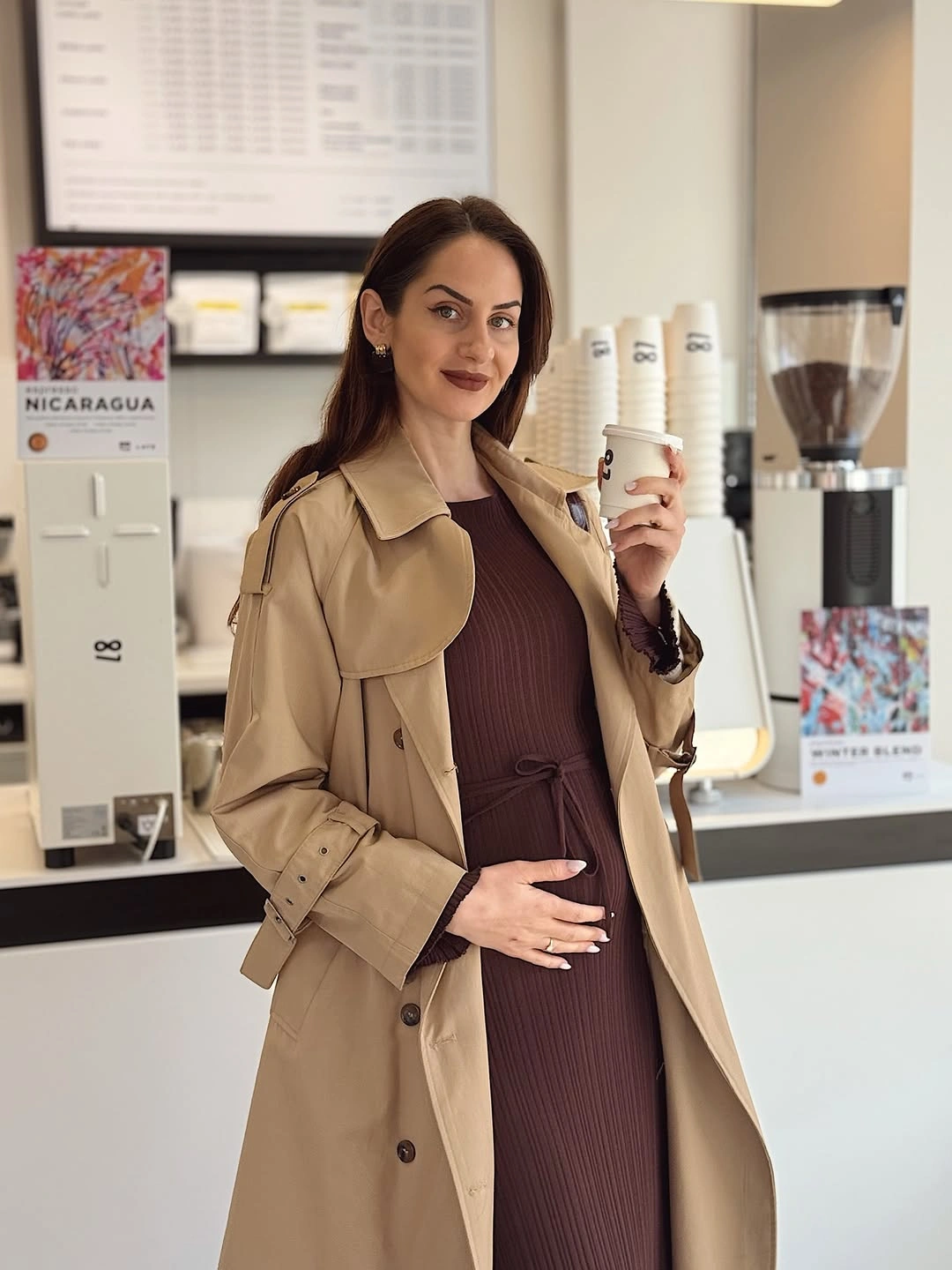 fall pregnancy outfits 2026 Classic Trench Coats And Knit Dresses Never Fail In Fall