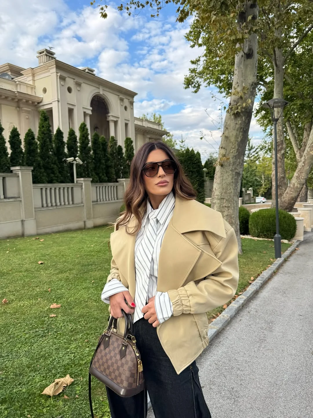 fall smart casual work outfit for women 2026 Soft Beige Tailoring For Elegant Transitional Weather