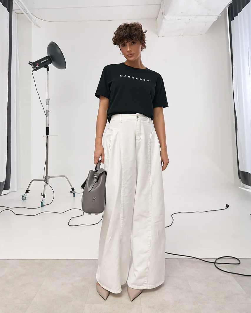 fall smart casual work outfit for women 2026 Relaxed Wide-Leg Denim For Creative Office Spaces