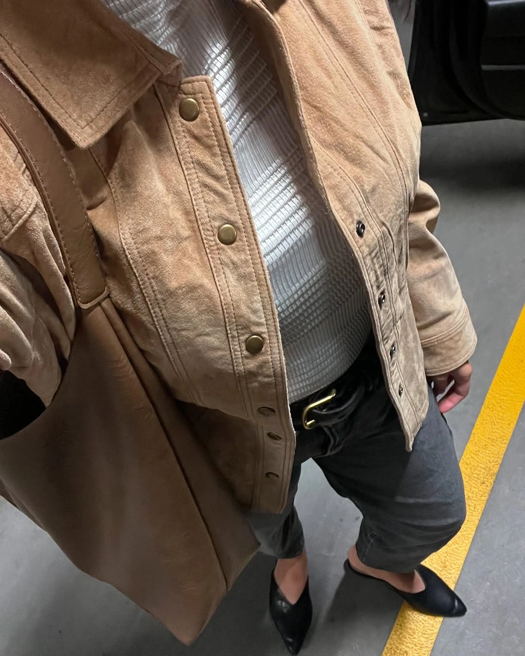 fall travel outfits 2026 Soft Neutral Layers That Make Every Trip Feel Effortless