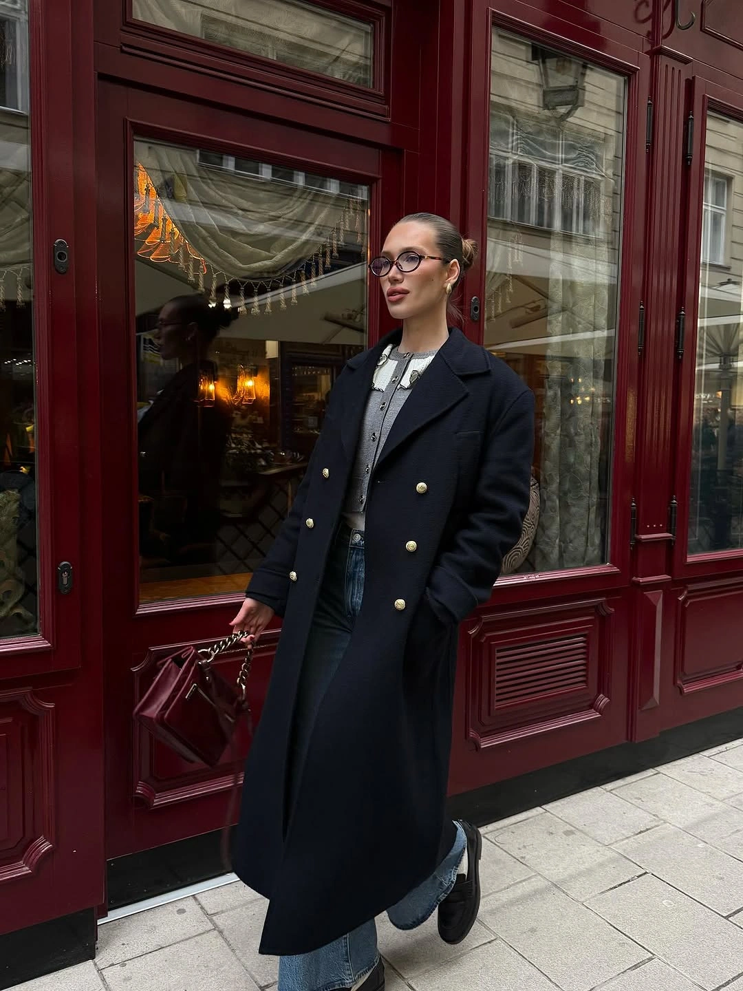 fall travel outfits 2026 Classic Outerwear That Works From Morning Flights To Evening Walks