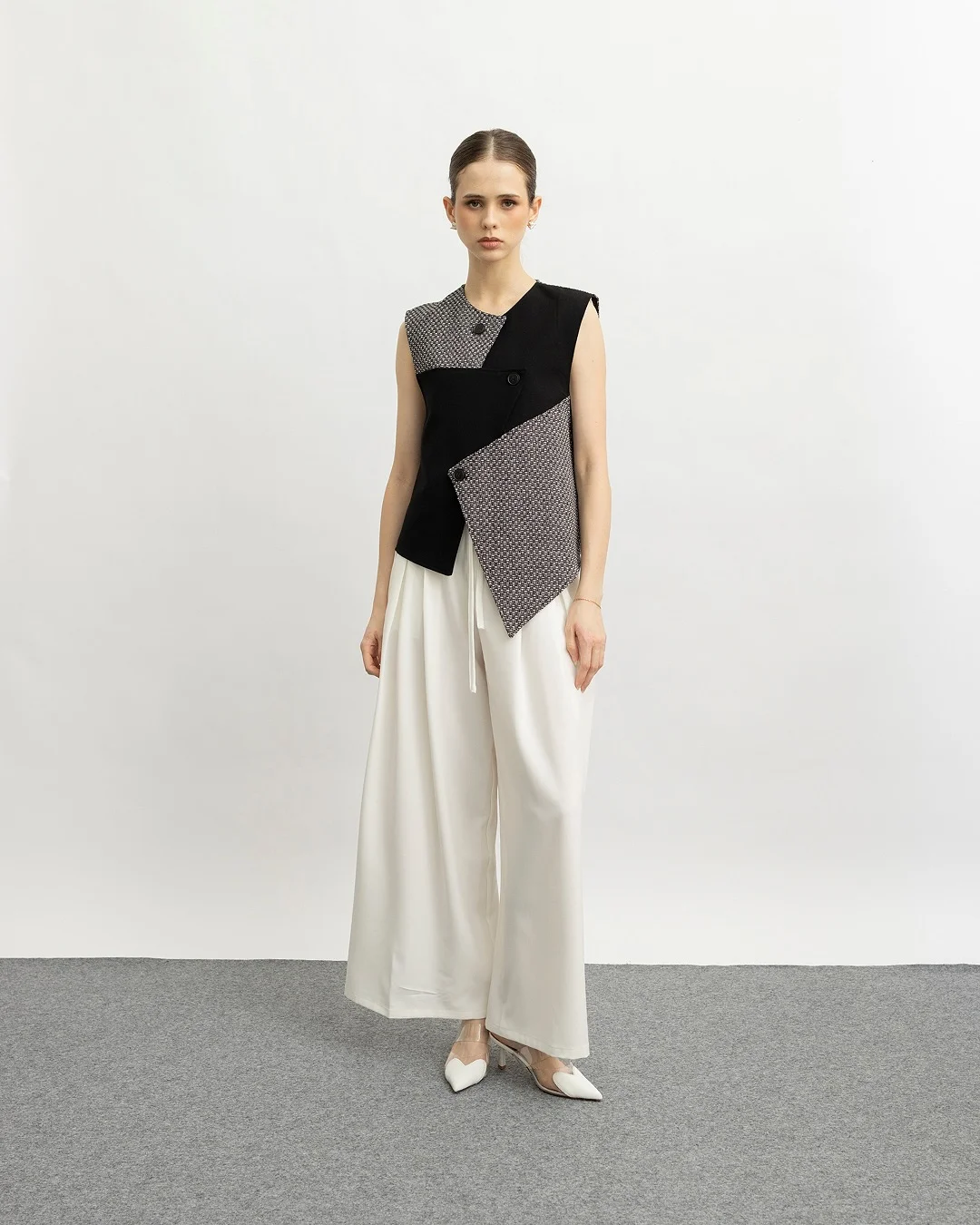 fall vest outfits for women 2026 Architectural Tailoring for Fashion-Forward Fall Dressing