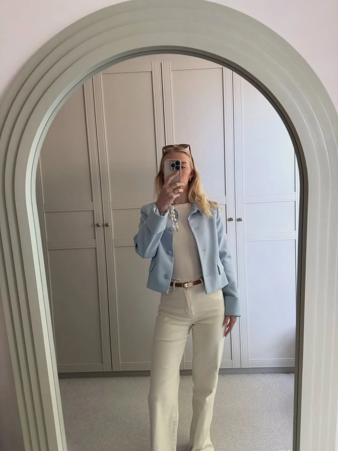 fall work outfits 2026 Soft Pastel Jackets With Cream Denim