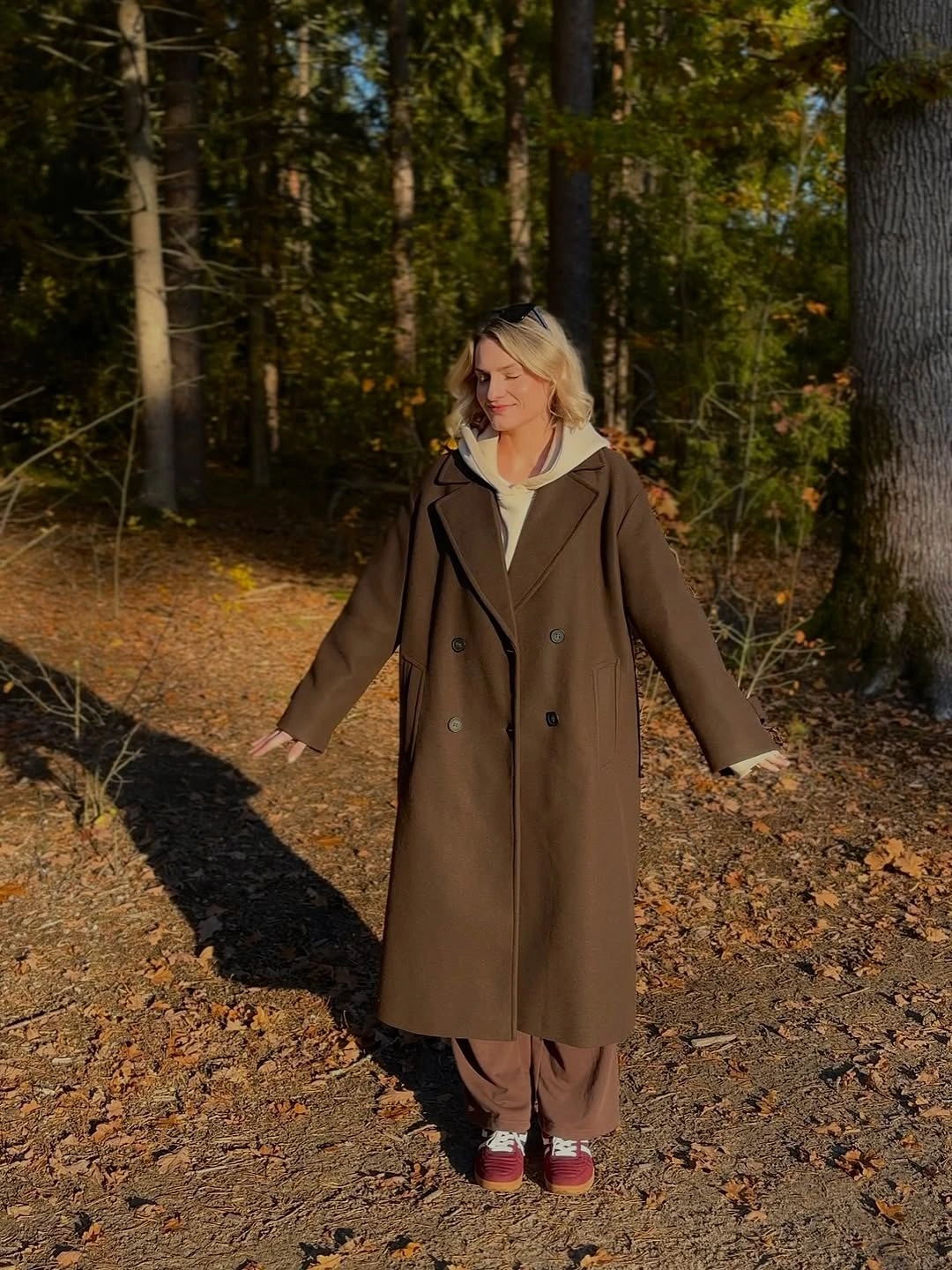 nice fall outfits 2026 Cozy Forest Walk Layers for Crisp Autumn Weekends