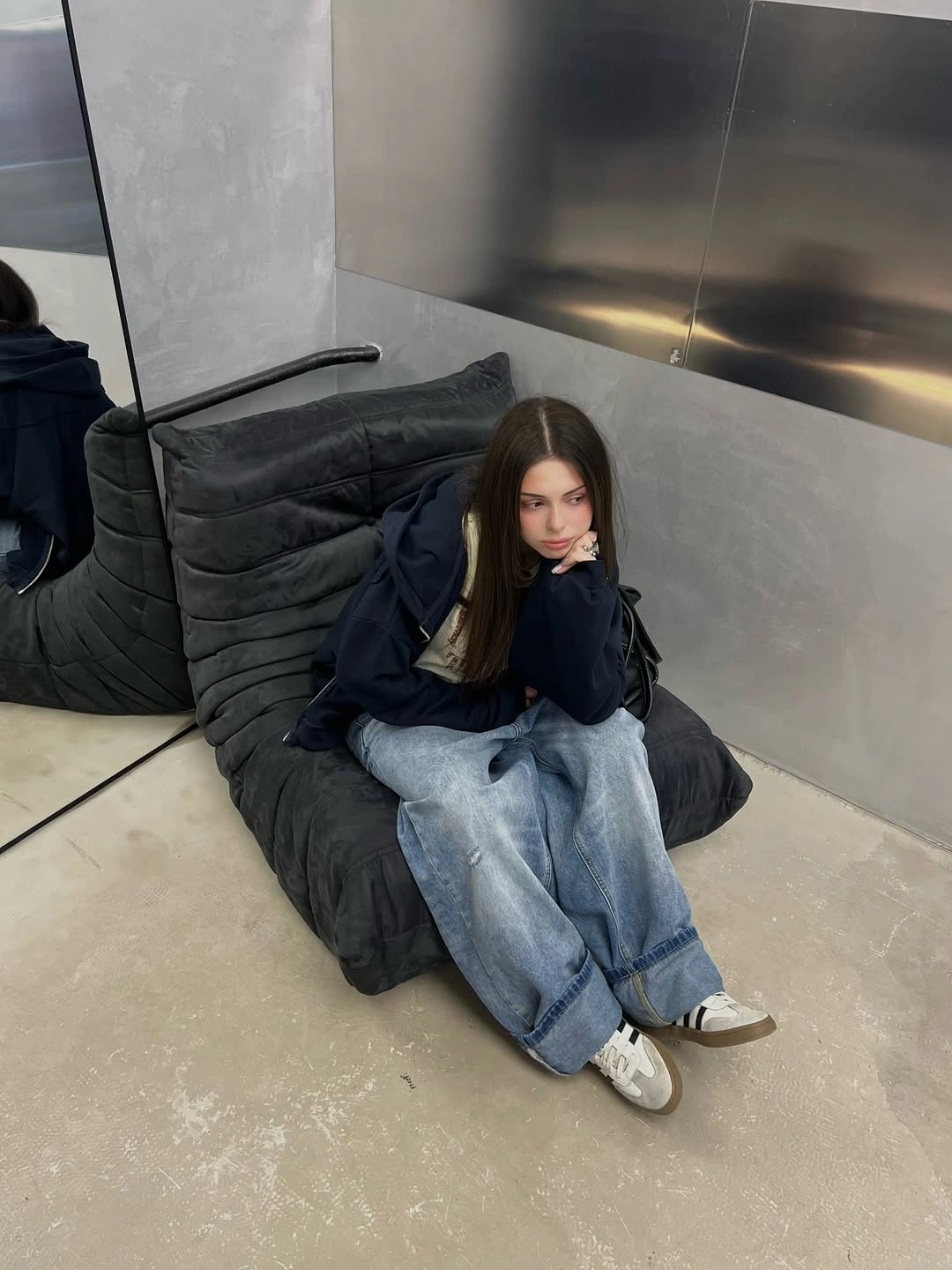 august outfits 2026 Oversized Denim and Hoodies Capture Relaxed Late Summer Energy