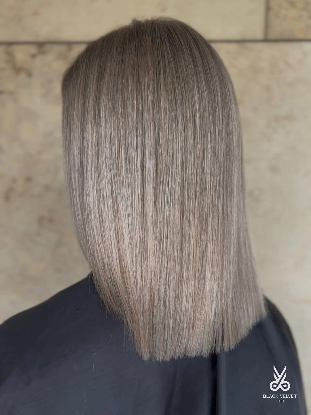 babylights hair ideas Smoky Pearl Babylights on a Sleek Precision Bob