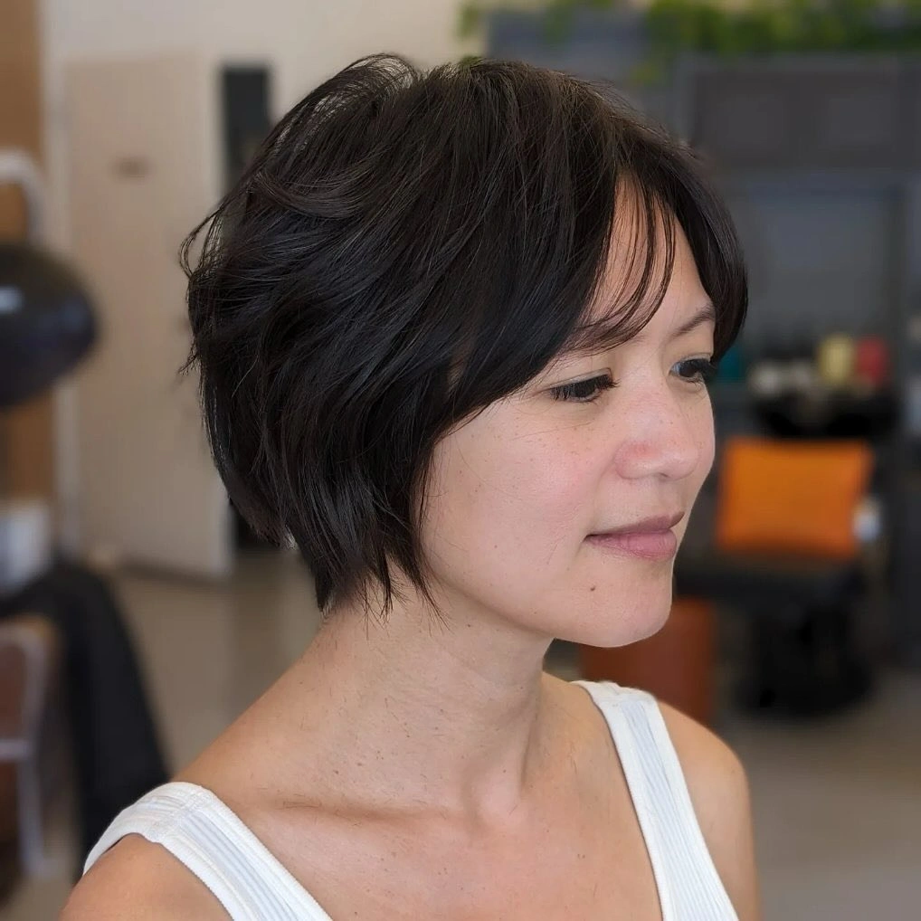 bixie haircut Elegant Layered Bixie With Soft Side Curtain Bangs
