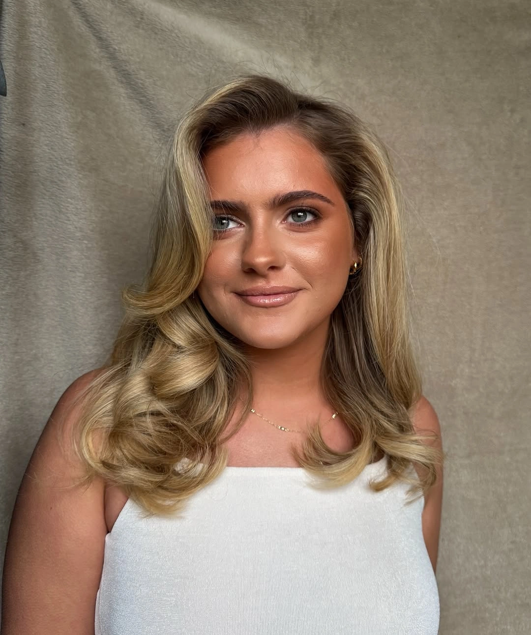 bridesmaid hairstyling Soft Glam Blowout for Shoulder-Length Hair
