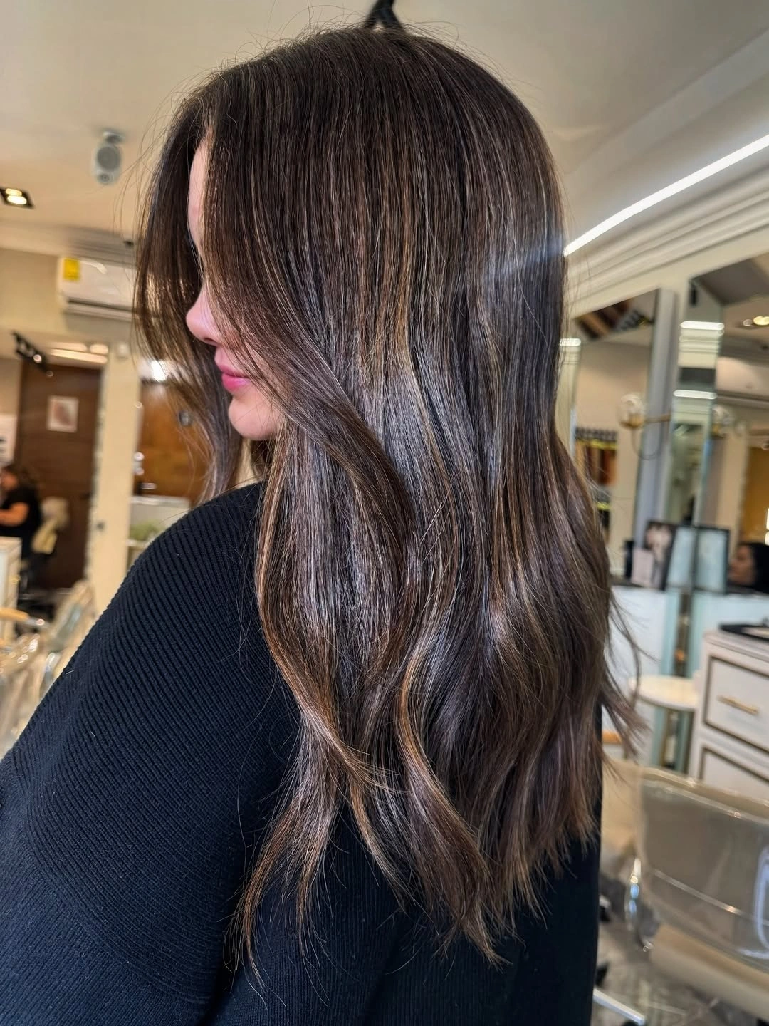 chestnut brown hair color Ash-Toned Chestnut Brown With Fine Ribbons