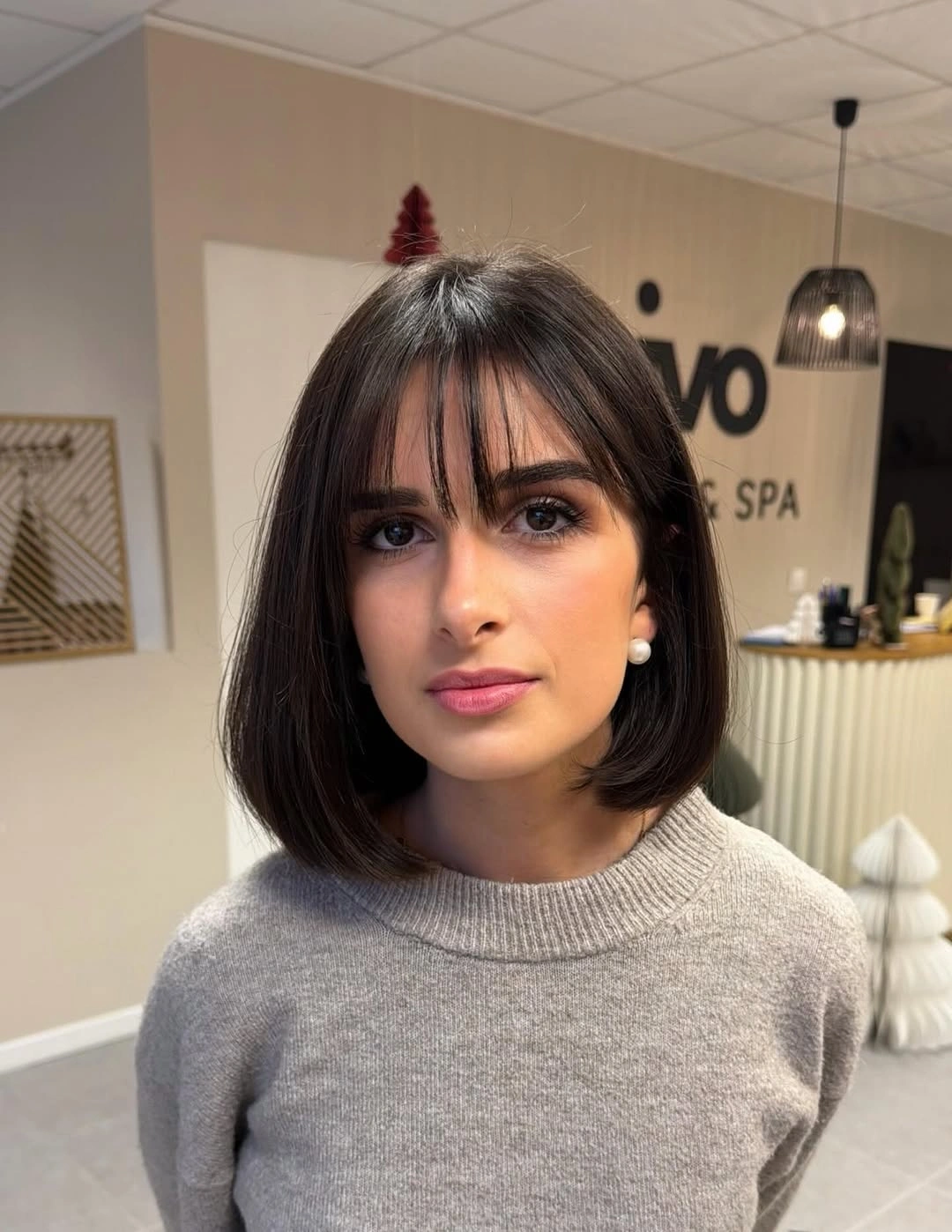 chestnut brown hair color Short Chestnut Bob With Wispy Bangs