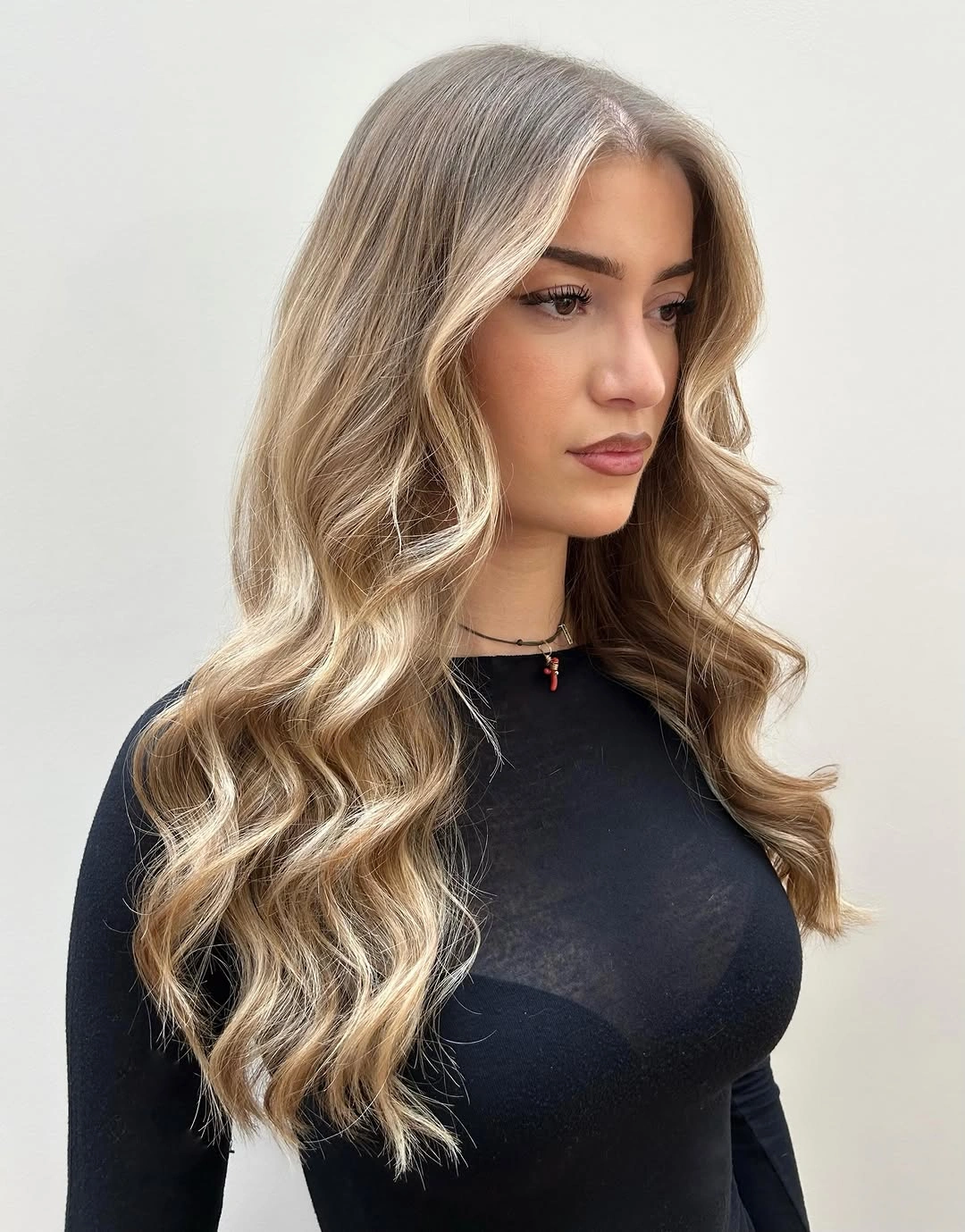 fall blonde hair colour 2026 Soft Taupe Blonde with Effortless Dimension