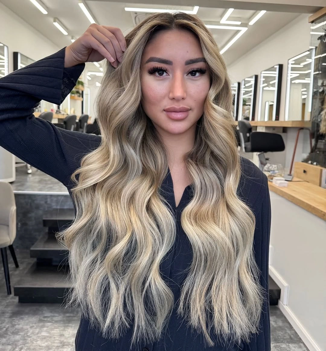 fall blonde hair colour 2026 Luxury Beige Blonde with Seamless Balayage