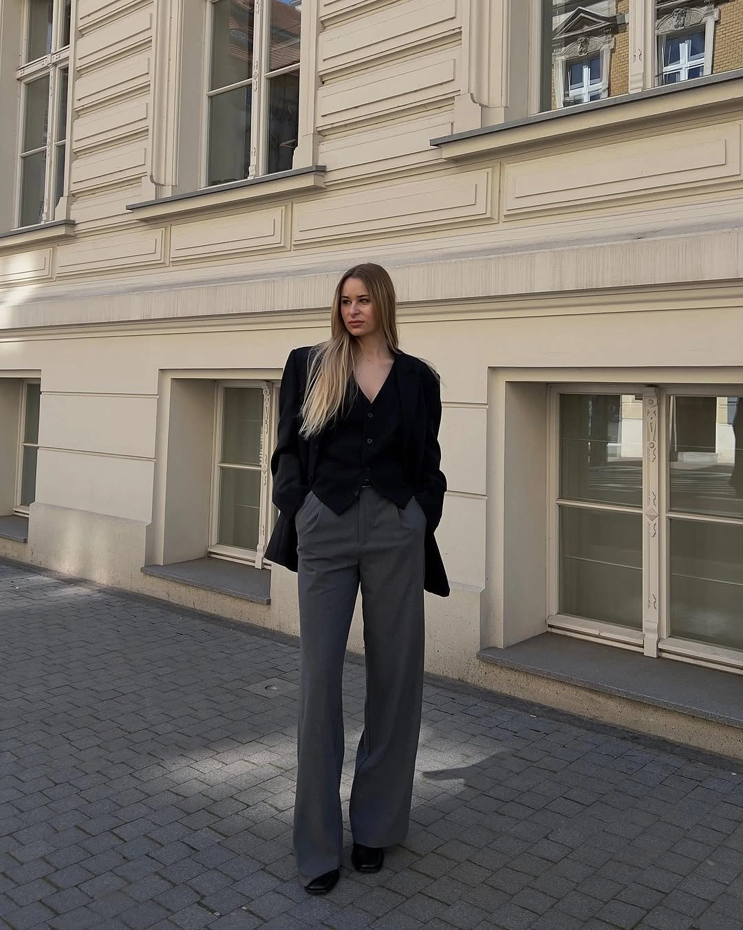 fall classy outfits women 2026 Tailored Monochrome That Always Looks Expensive