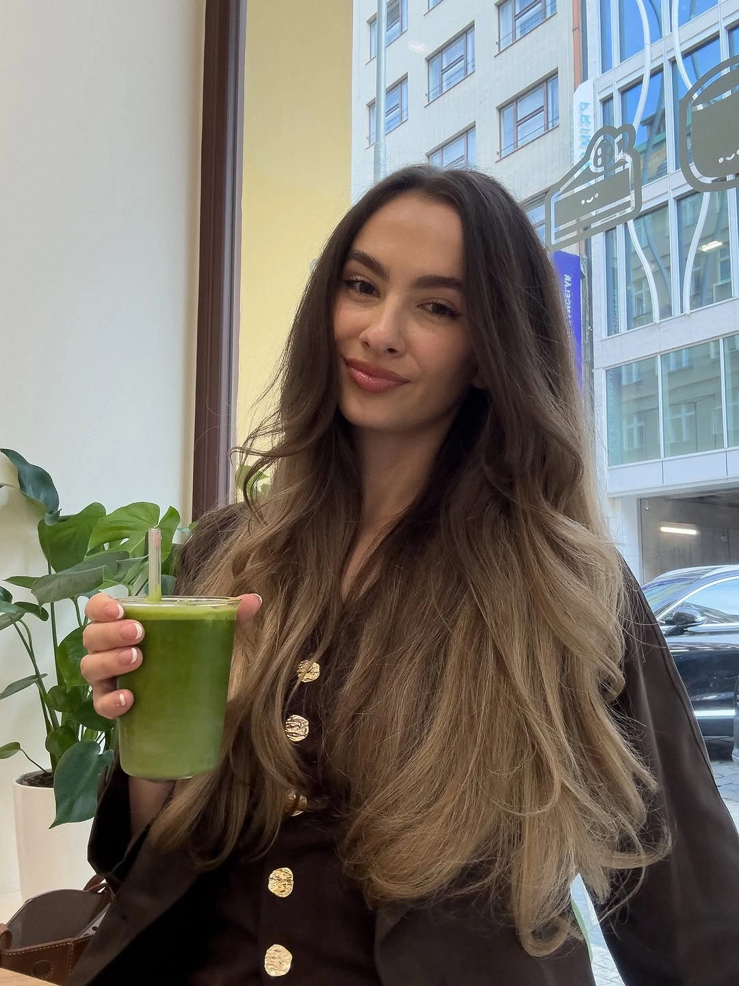 fall hairstyles for long hair 2026 Soft Dimensional Blonde Layers With Effortless Volume