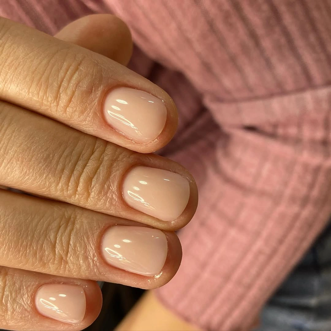 Fall manicure 2026 Nude Short Gloss Nails With Rounded Corners
