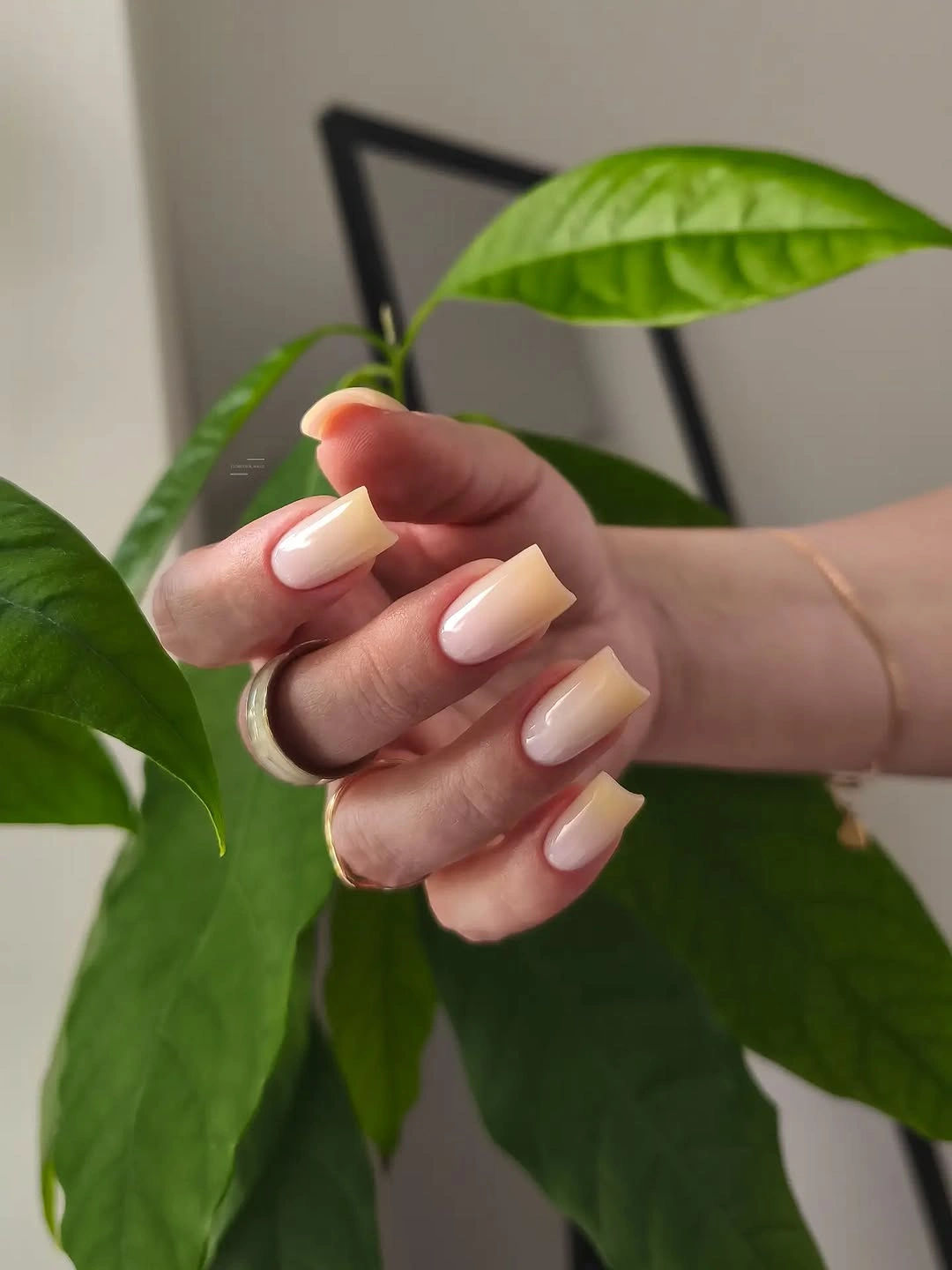cream coffin ombre nails with glossy square tips