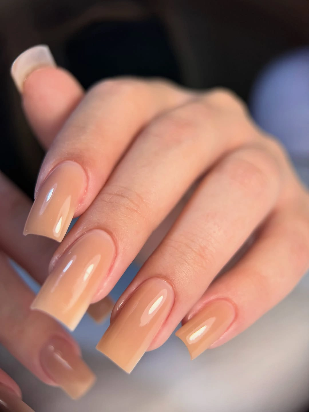 Fall nail art 2026 Warm Nude Square Nails With Glossy Highlights