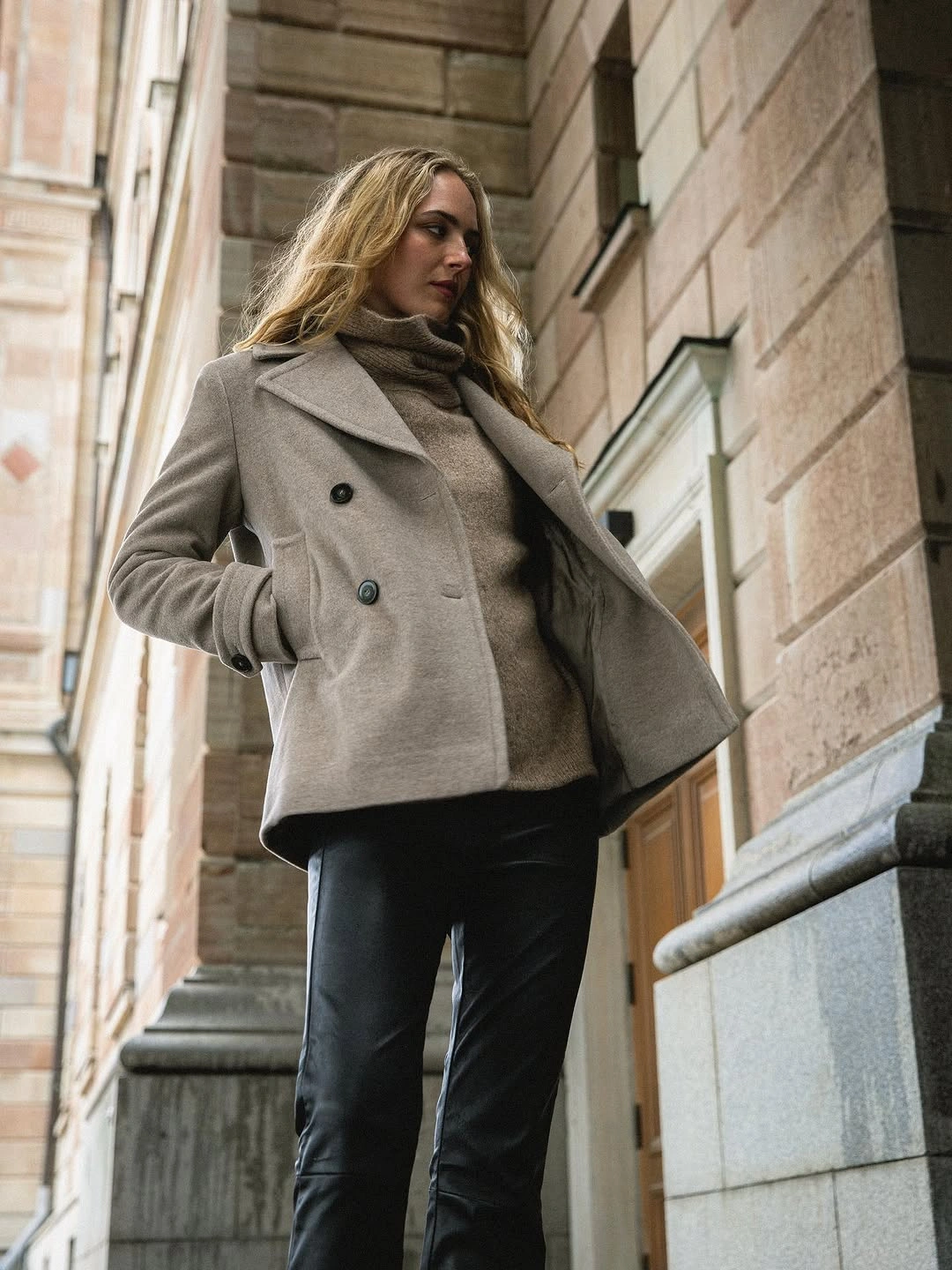 fall outfits with peacoat Classic Grey Peacoat With Cozy Fall Layers