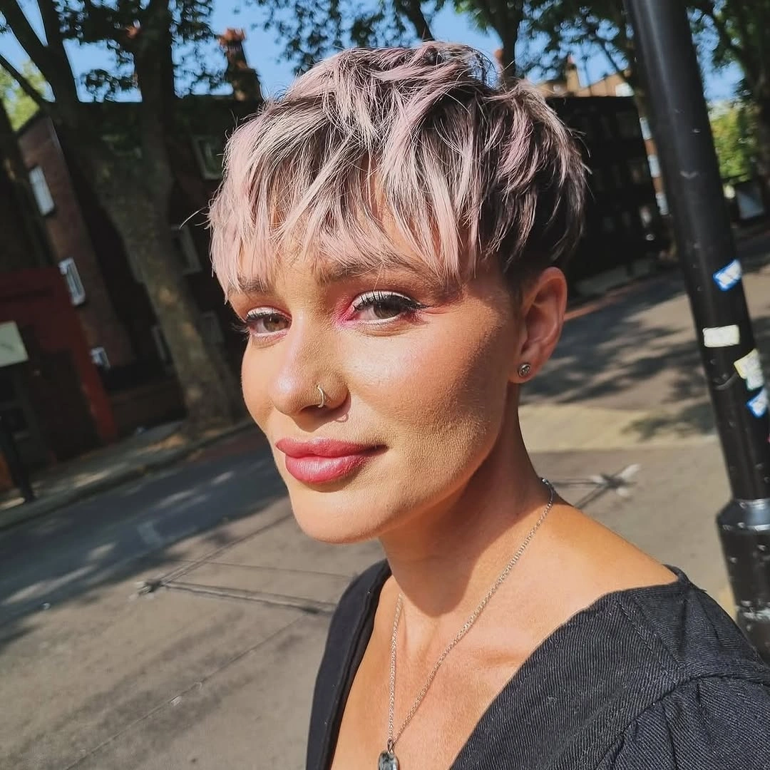 fall pixie haircut ideas 2026 Pastel Rose Pixie with Modern Contrast