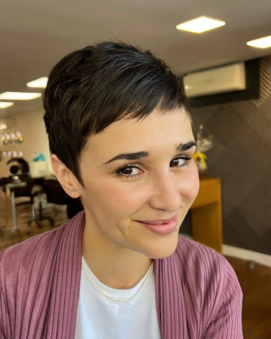 fall pixie haircut ideas 2026 Ultra-Short Soft Pixie with Baby Fringe