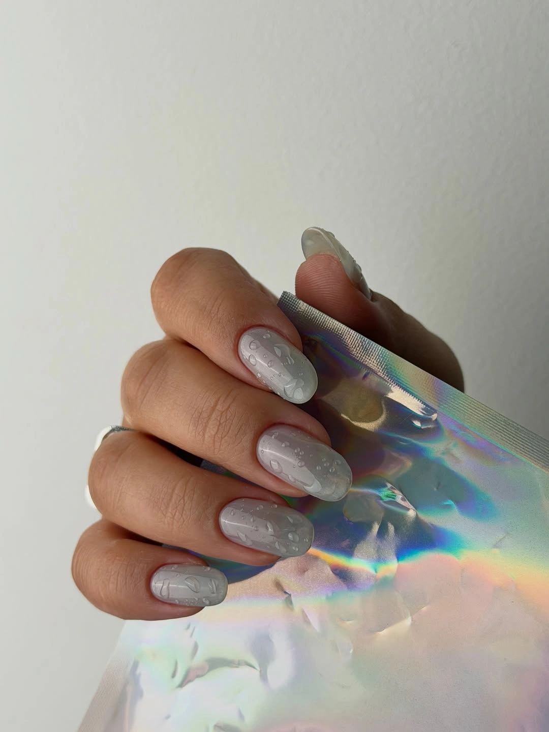 Fall short nails 2026 Silver Glitter Short Nails With Cool Shine