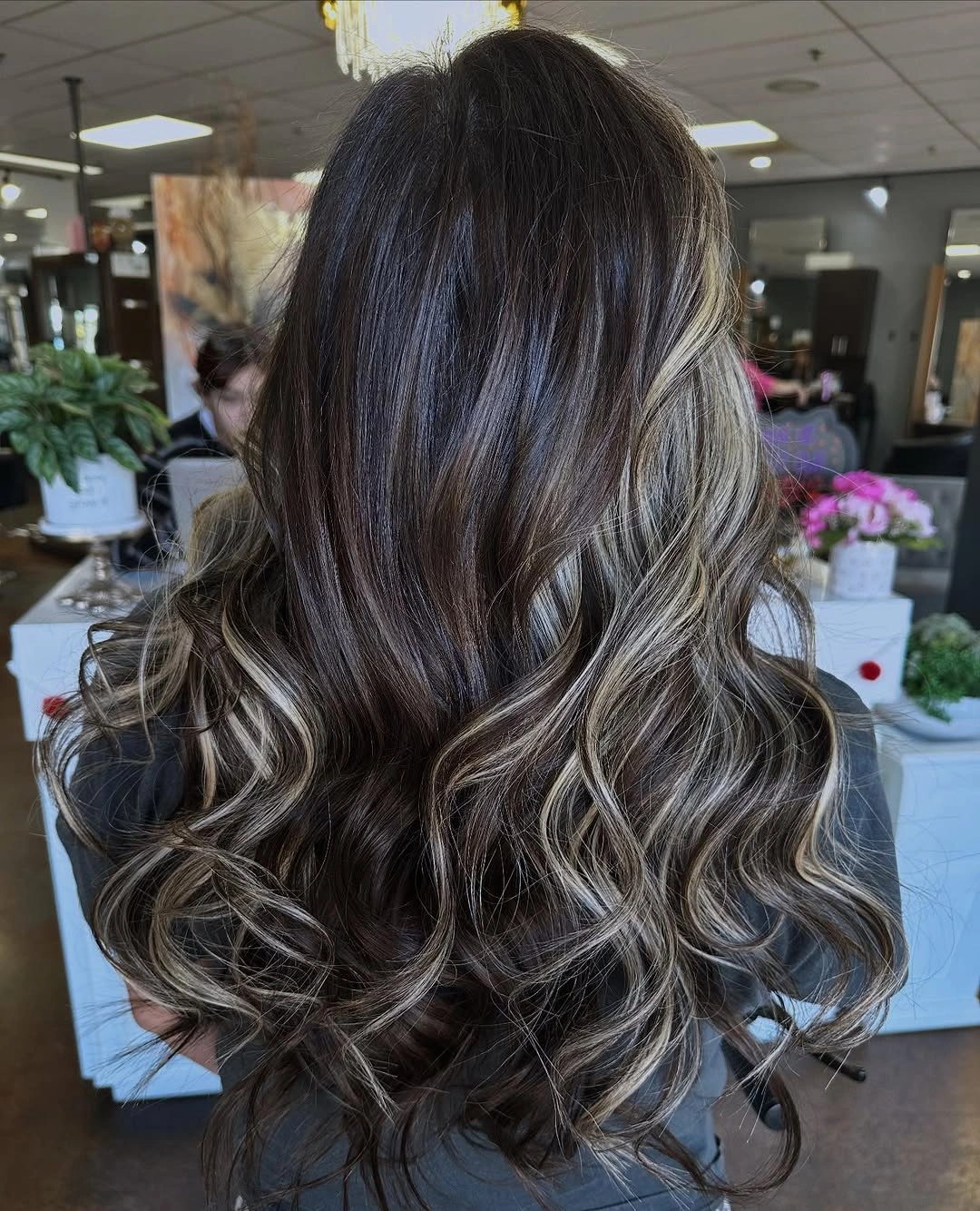 full head babylights blonde on brown hair Face-Framing Blonde Ribbons For A High-Contrast Modern Look