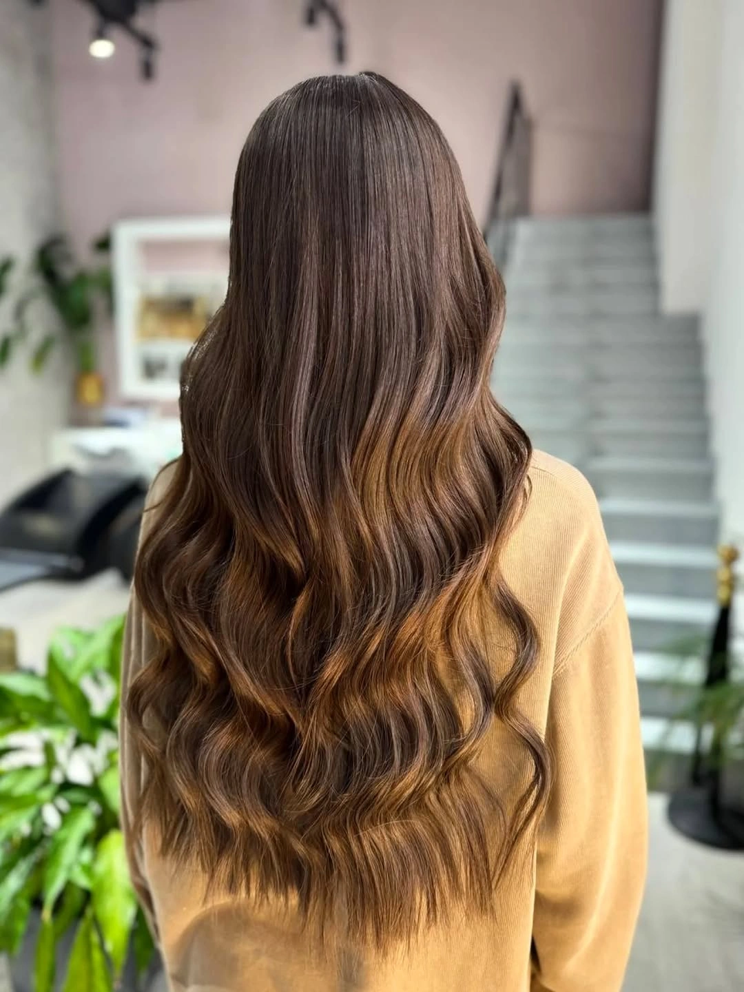 heatless curls hairstyle Chocolate Cinnamon Waves With Seamless Dimension