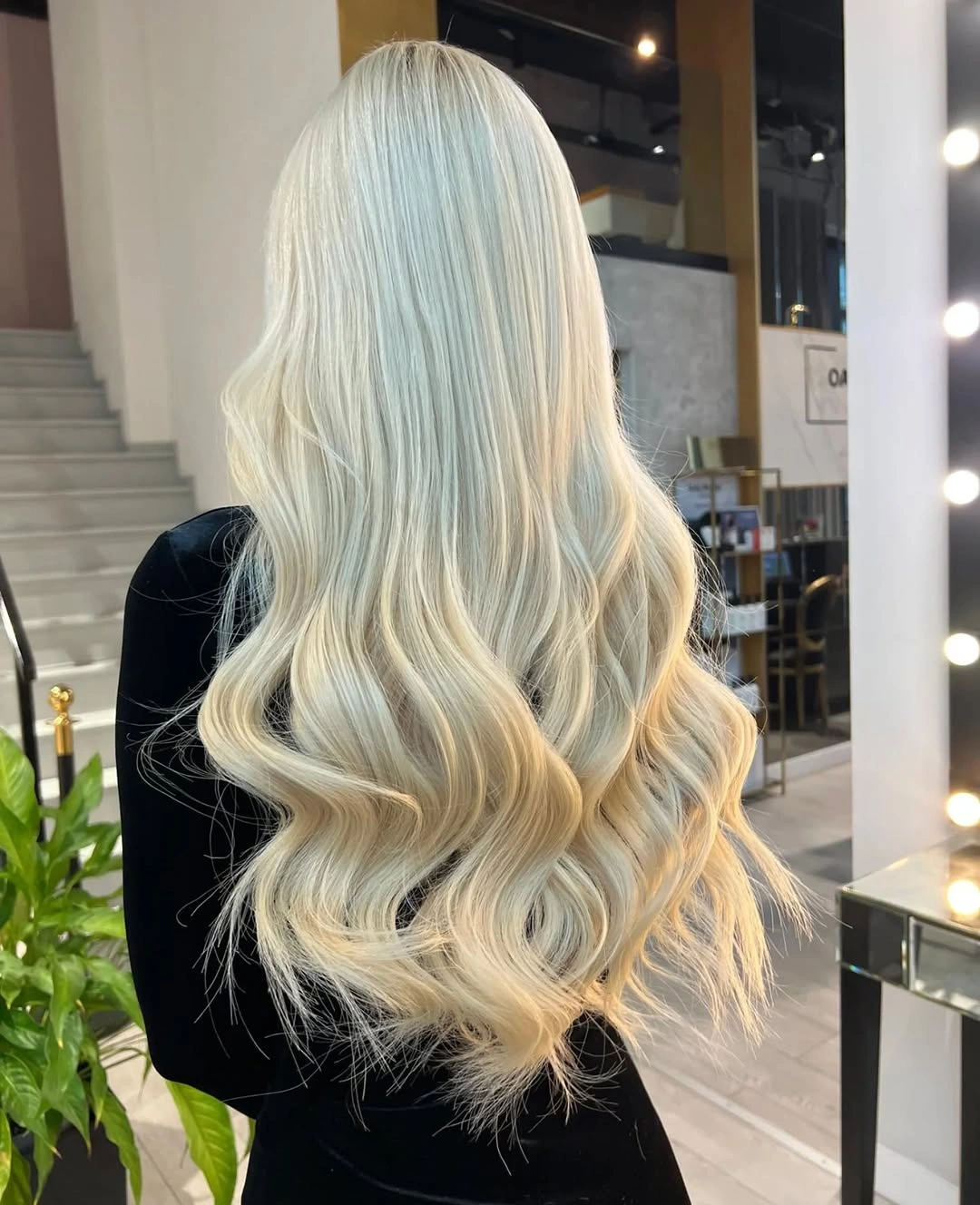 heatless curls hairstyle Ice Blonde Waves With a Glossy Luxury Finish