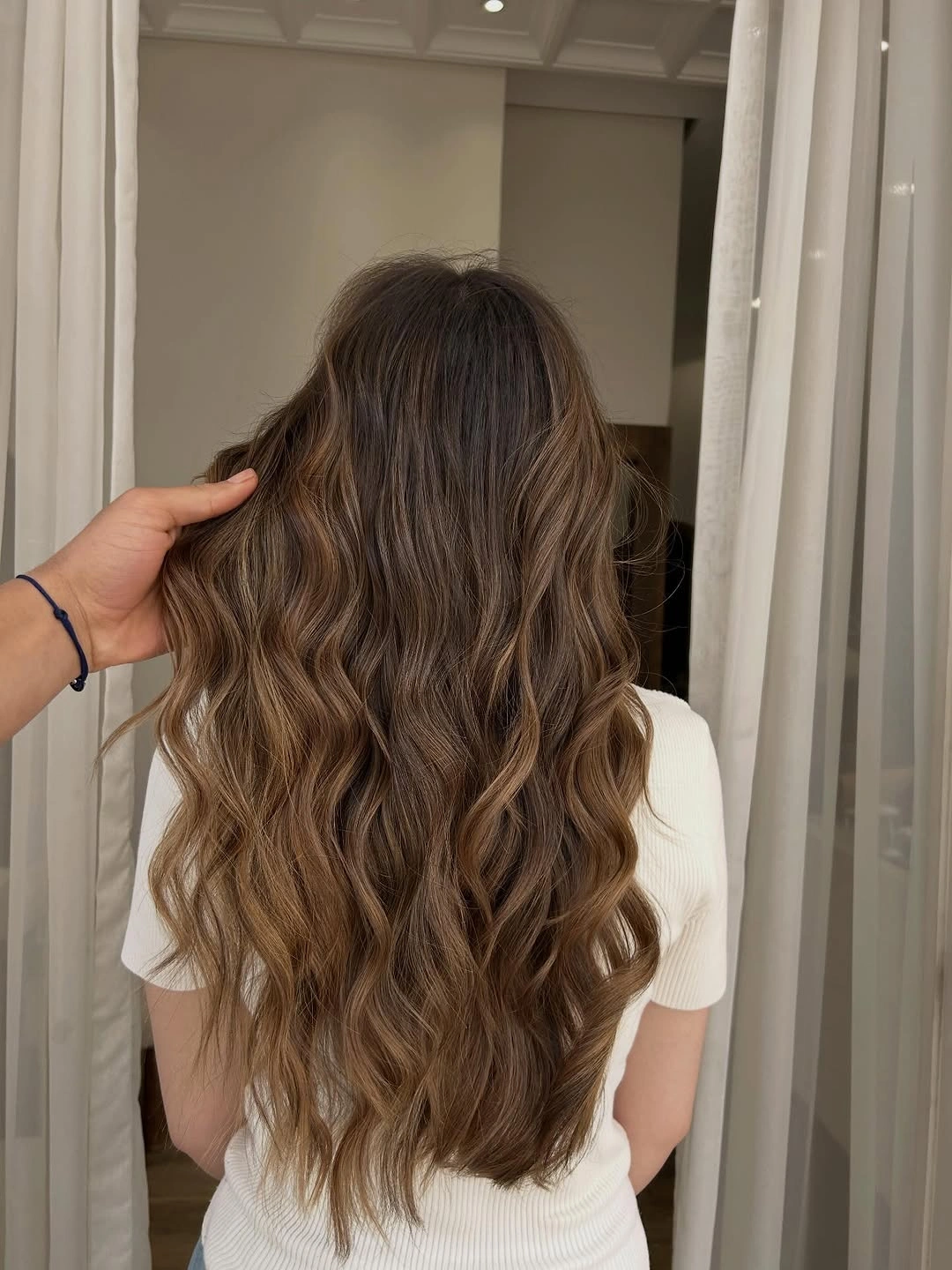 heatless curls hairstyle Cool Mushroom Brown Waves for Everyday Sophistication