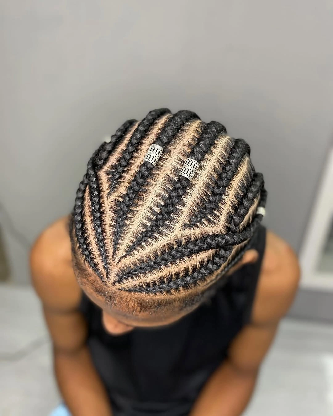 lemonade braid hairstyle Minimalist Lemonade Braids With Crisp Parallel Stitch Sections