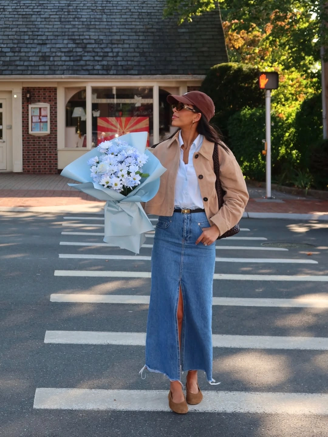 September fashion trends 2026 Denim Maxi Skirt With Suede-Like Jacket