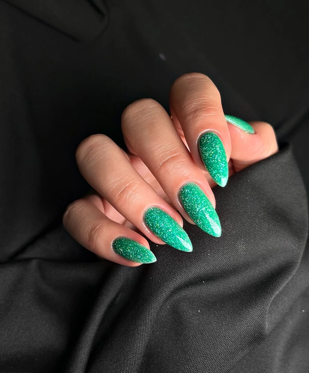 September nail art ideas 2026 Emerald Glitter Stiletto Nails