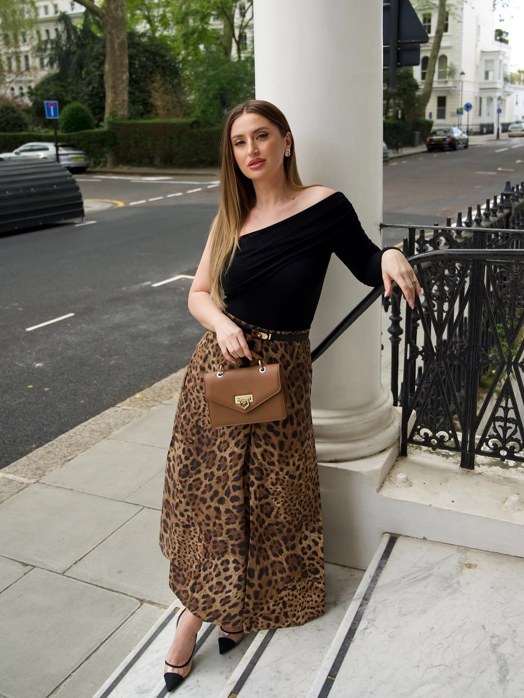 September outfits ideas 2026 One-Shoulder Black Top With Leopard Skirt