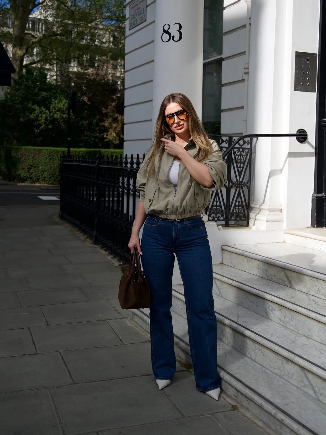 September outfits ideas 2026 Olive Shirt With Flared Dark Jeans